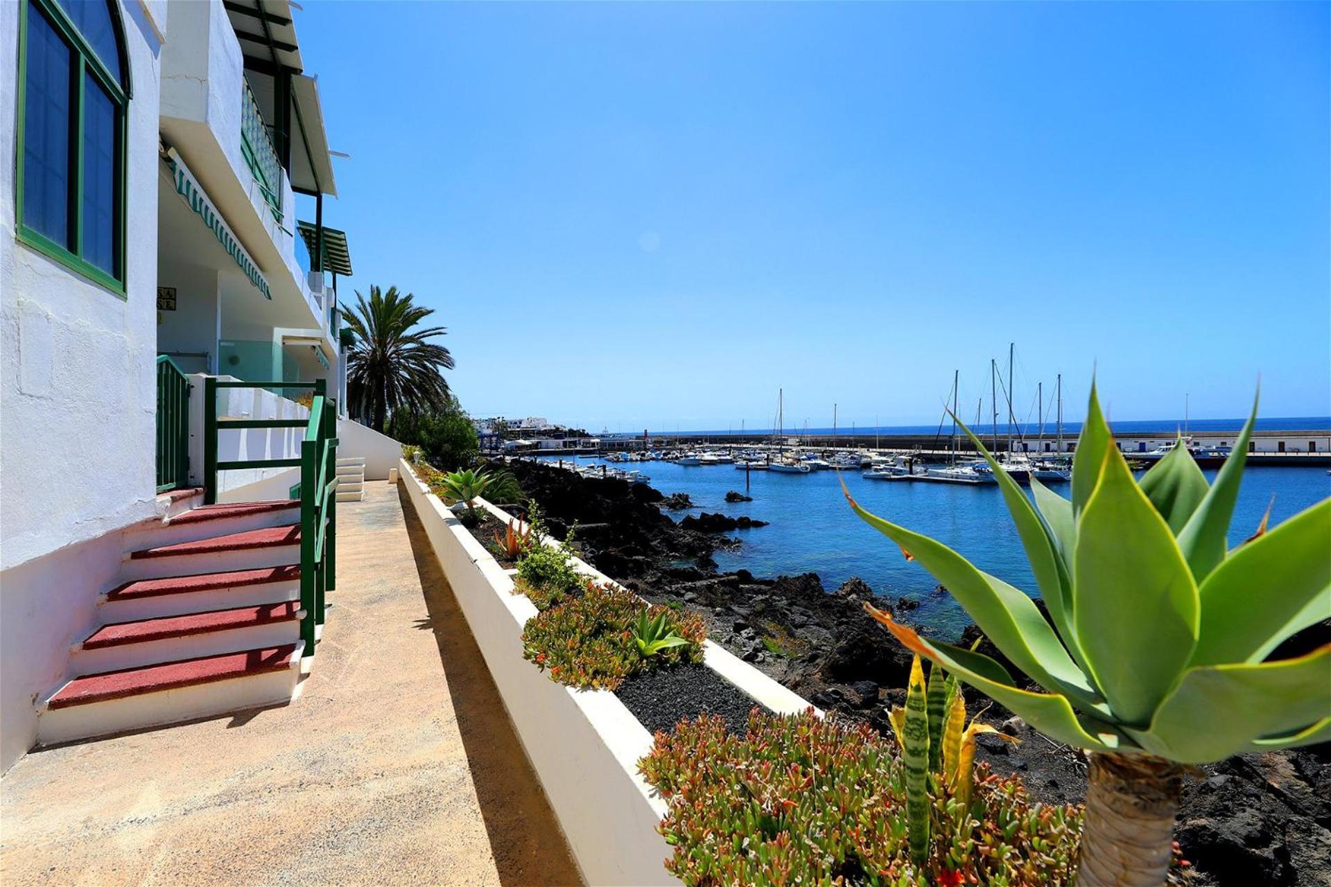 Buena Pesca 27 Puerto del Carmen (Lanzarote)